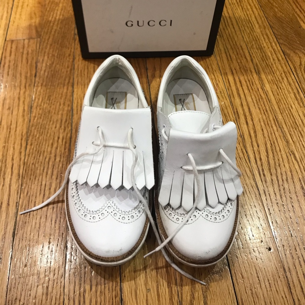 Gucci Boys shoes SZ 32 White